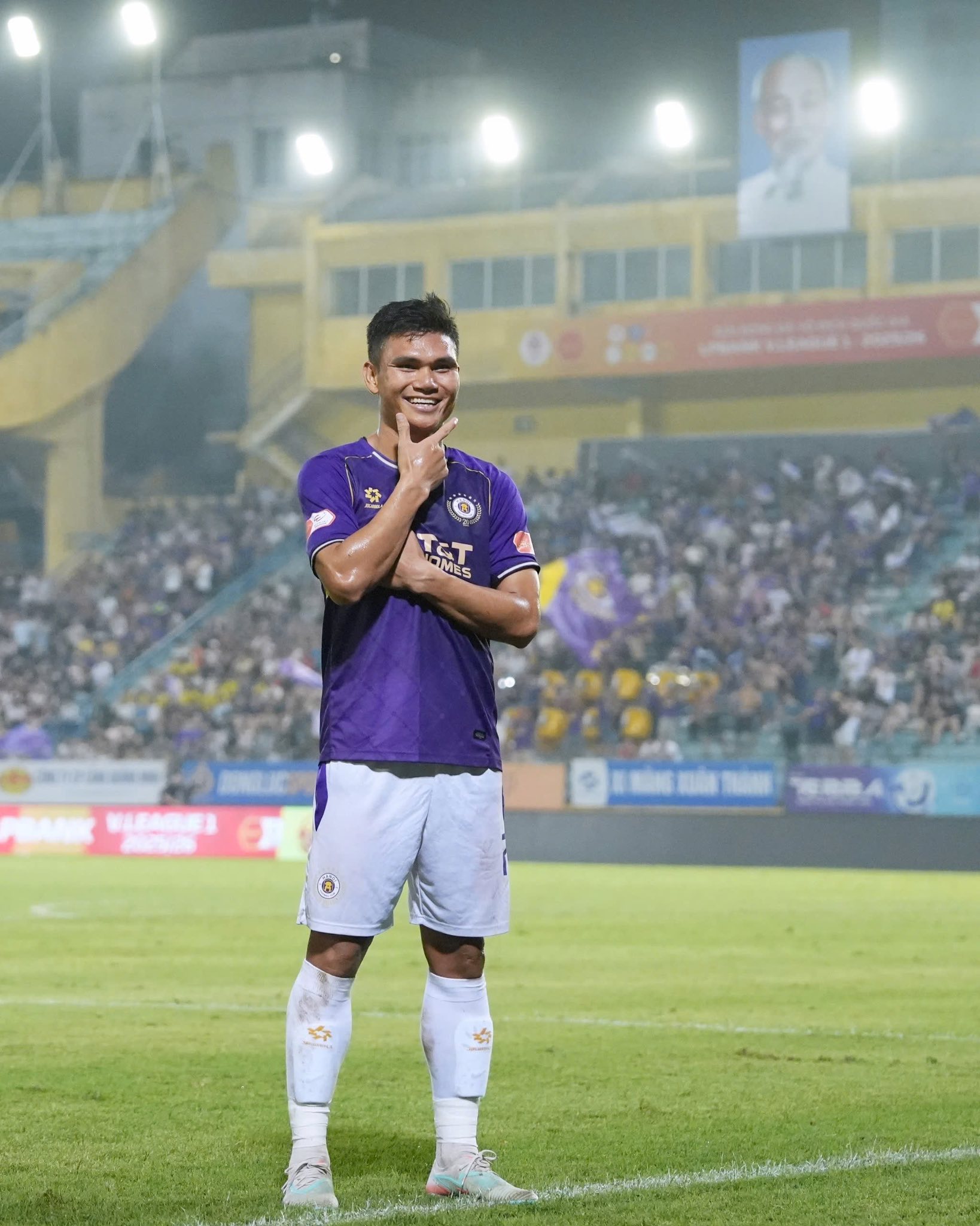 Cầu thủ Xuân Mạnh 