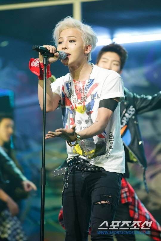 G-Dragon là người đứng sau toàn bộ discography của BIGBANG