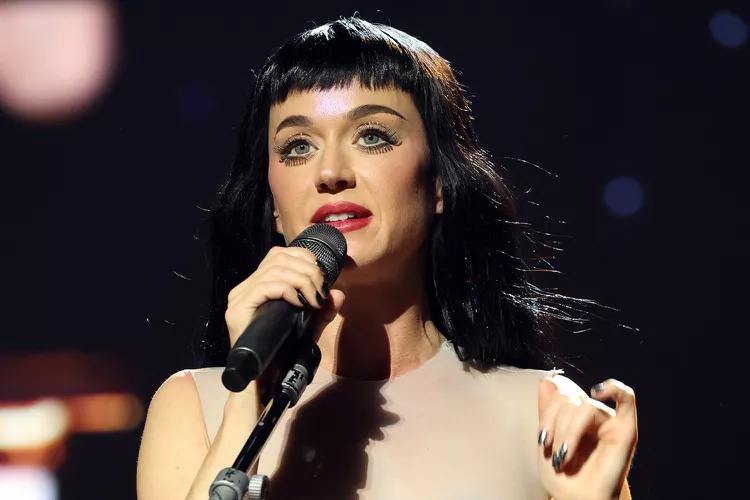 Katy vừa chính thức lên tiếng về cáo buộc tấn công tình dục nữ minh tinh người Úc Ruby Rose. Ảnh: Pagesix