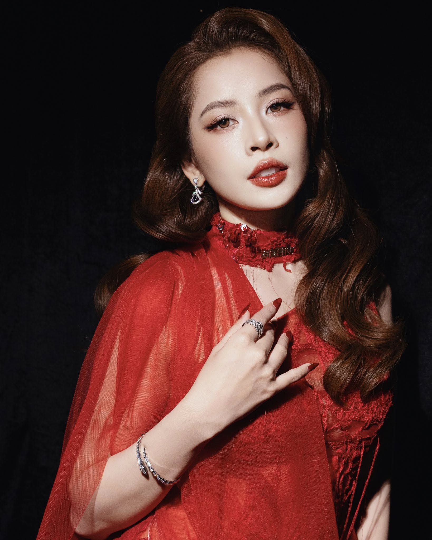 Chi Pu đập tan định kiến tài năng hậu Đạp Gió