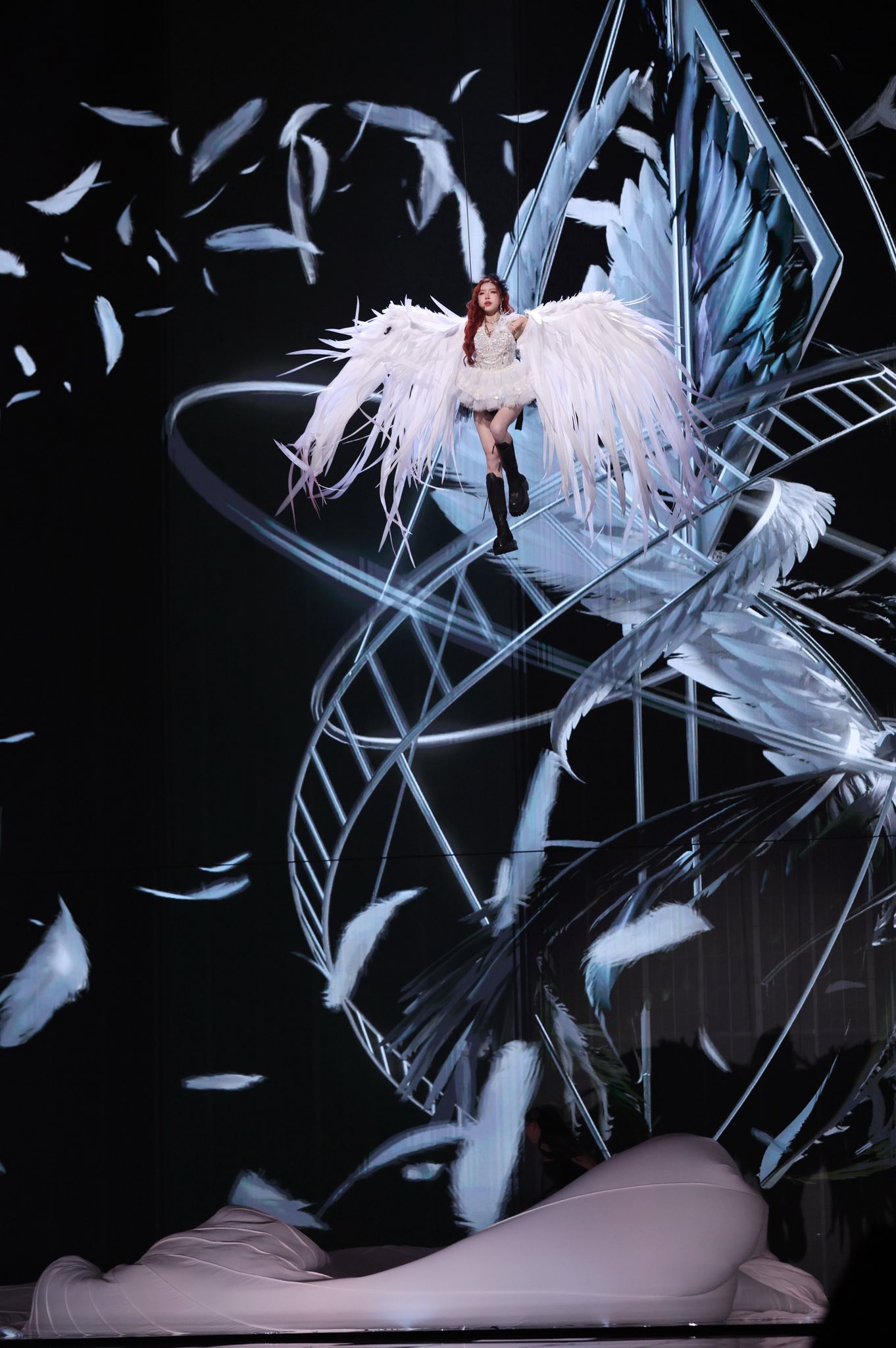 3 mỹ nhân Việt được gọi tên ở Diễn đàn Thanh niên Việt - Trung: Mang bản sắc ra quốc tế, nhìn mới thấy nghệ sĩ nước mình giỏi!