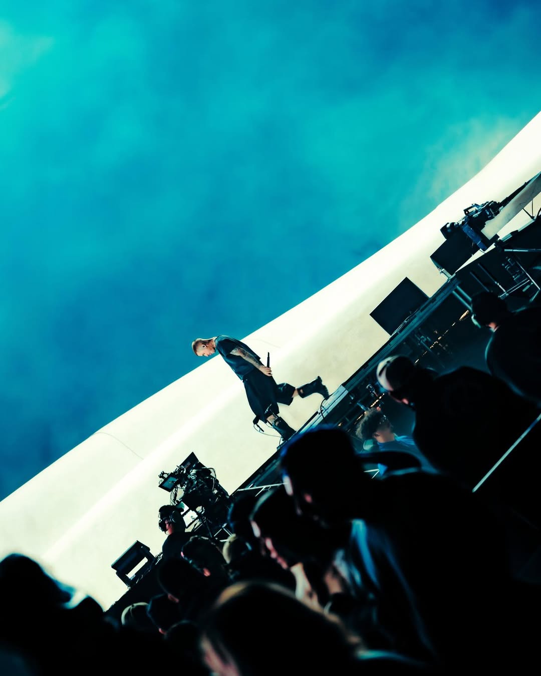 Justin Bieber đã mang lại một cú hích truyền thông và kinh tế chưa từng có cho Coachella 2026