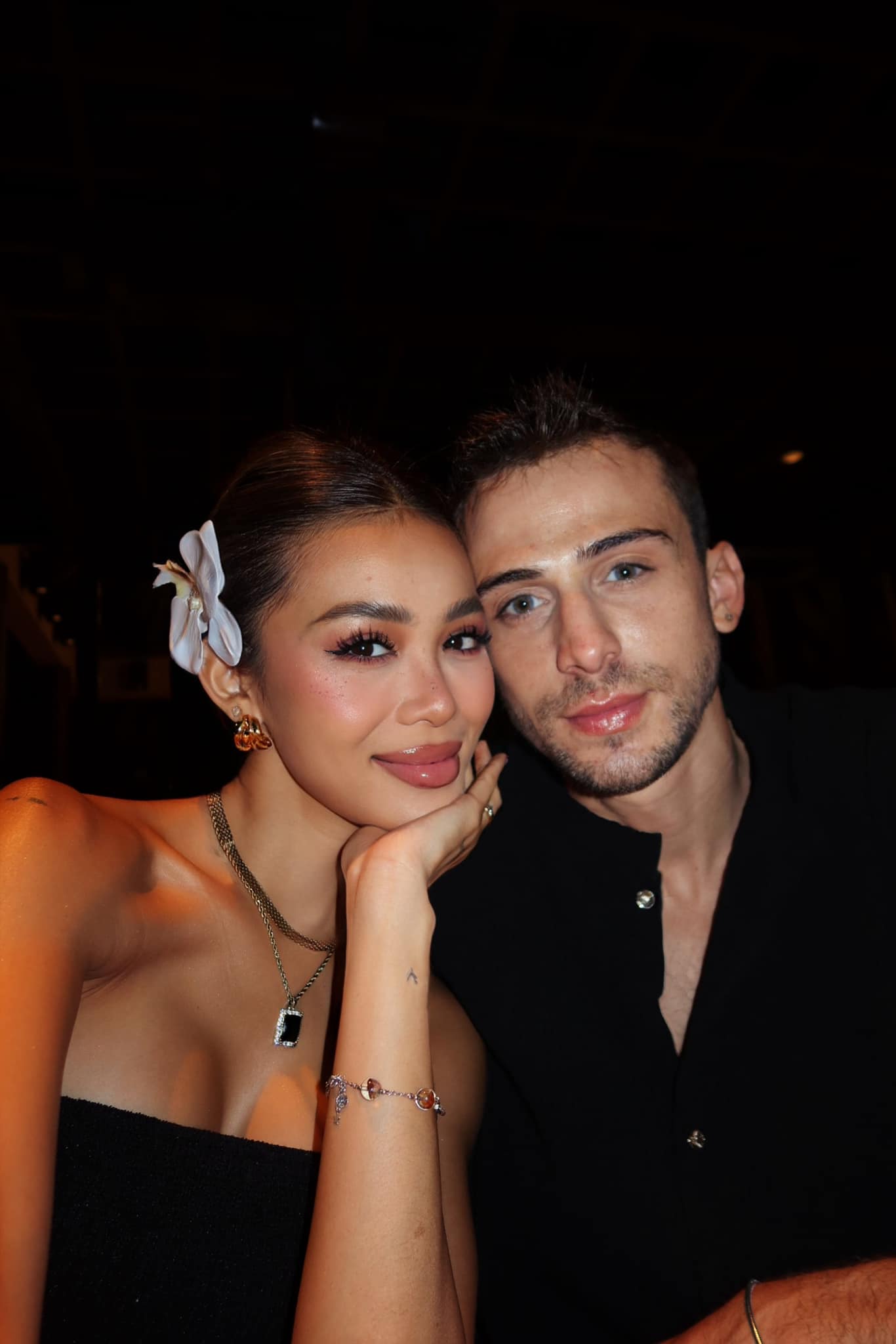 Hôn nhân của Nguyễn Cao Kỳ Duyên và chồng Tây: Tiết lộ nhiều lần