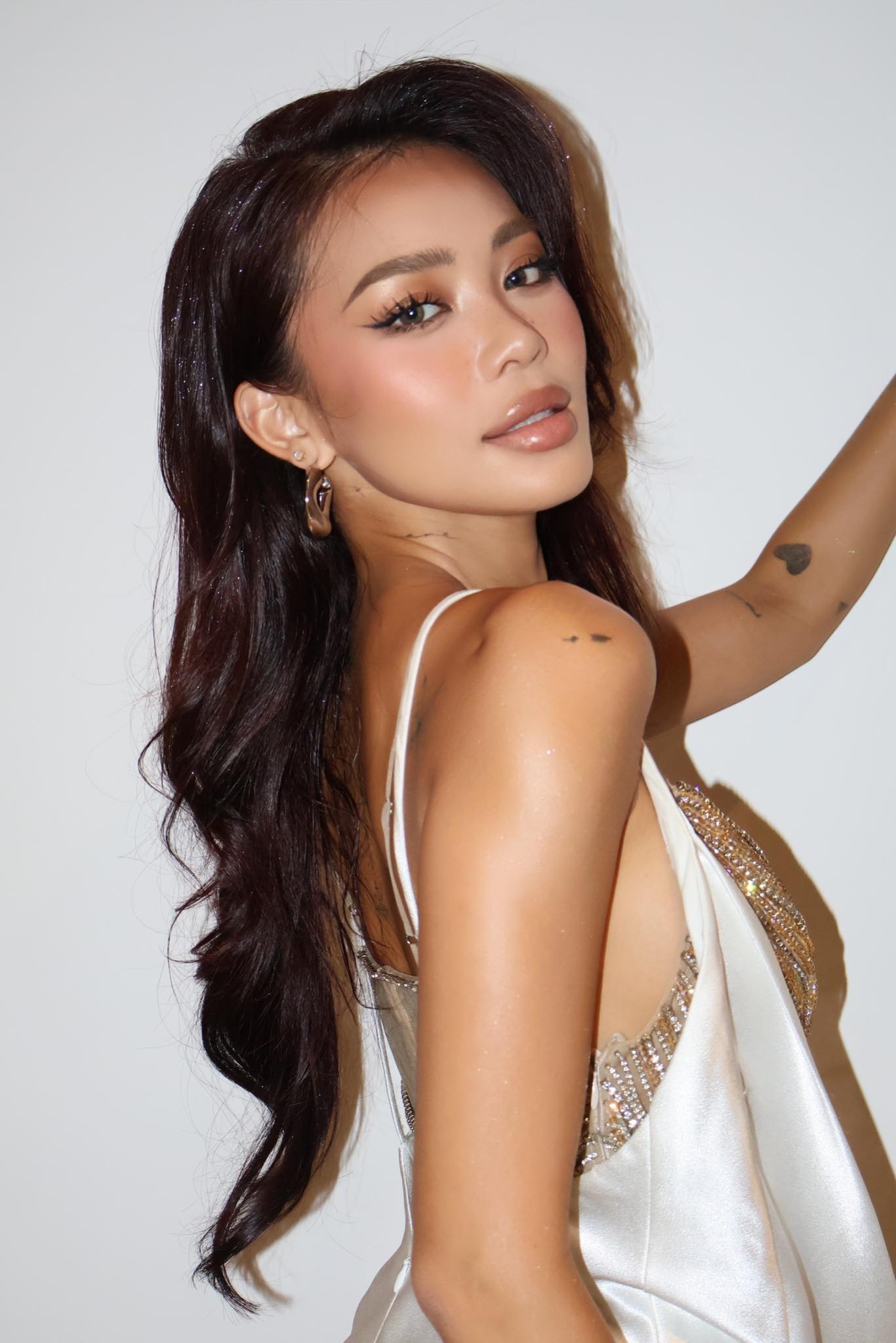 Sắc vóc Kỳ Duyên ngày càng thăng hạng.