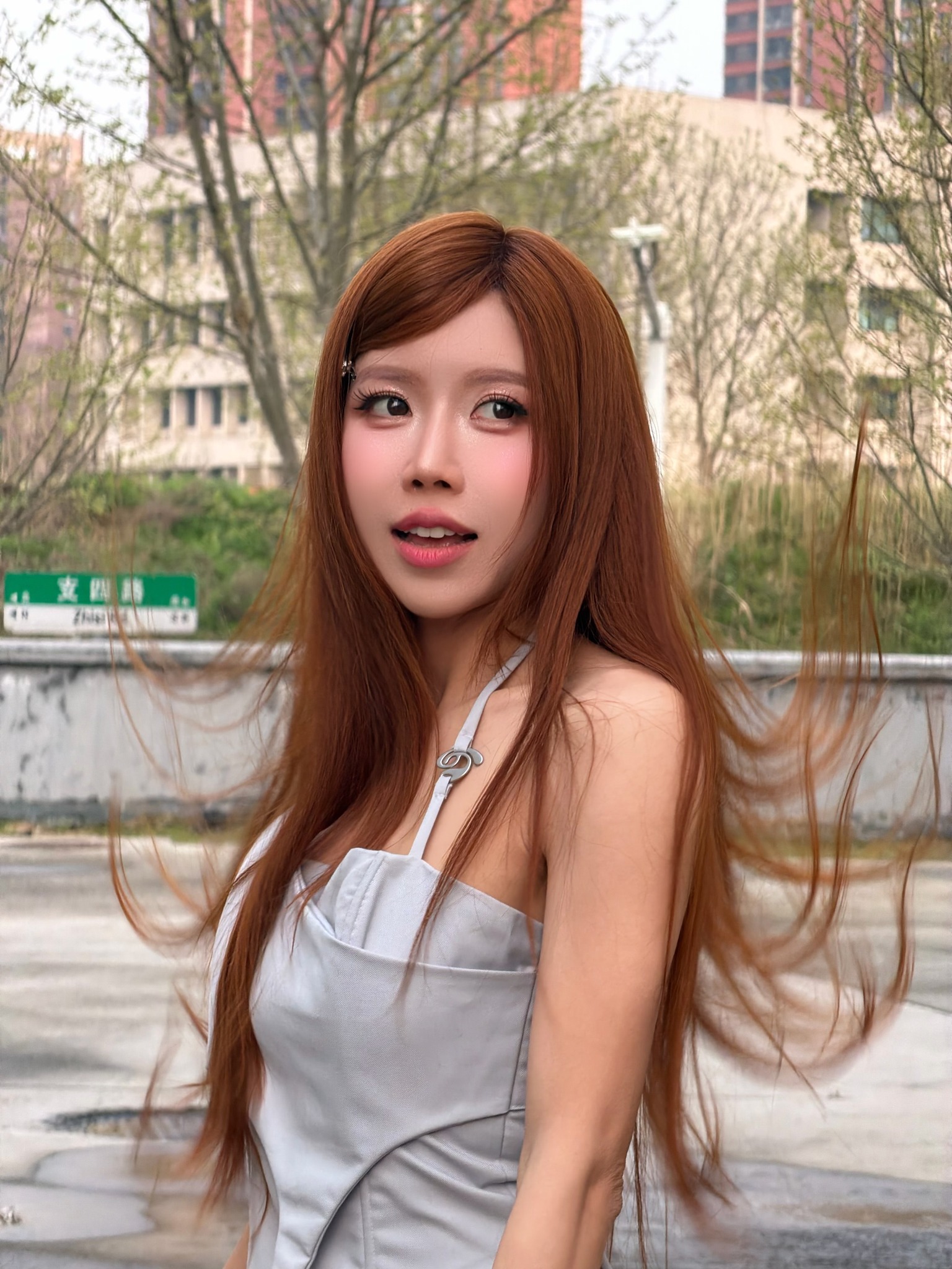 Trang Pháp ghi danh Đạp Gió bản Trung gây sốt