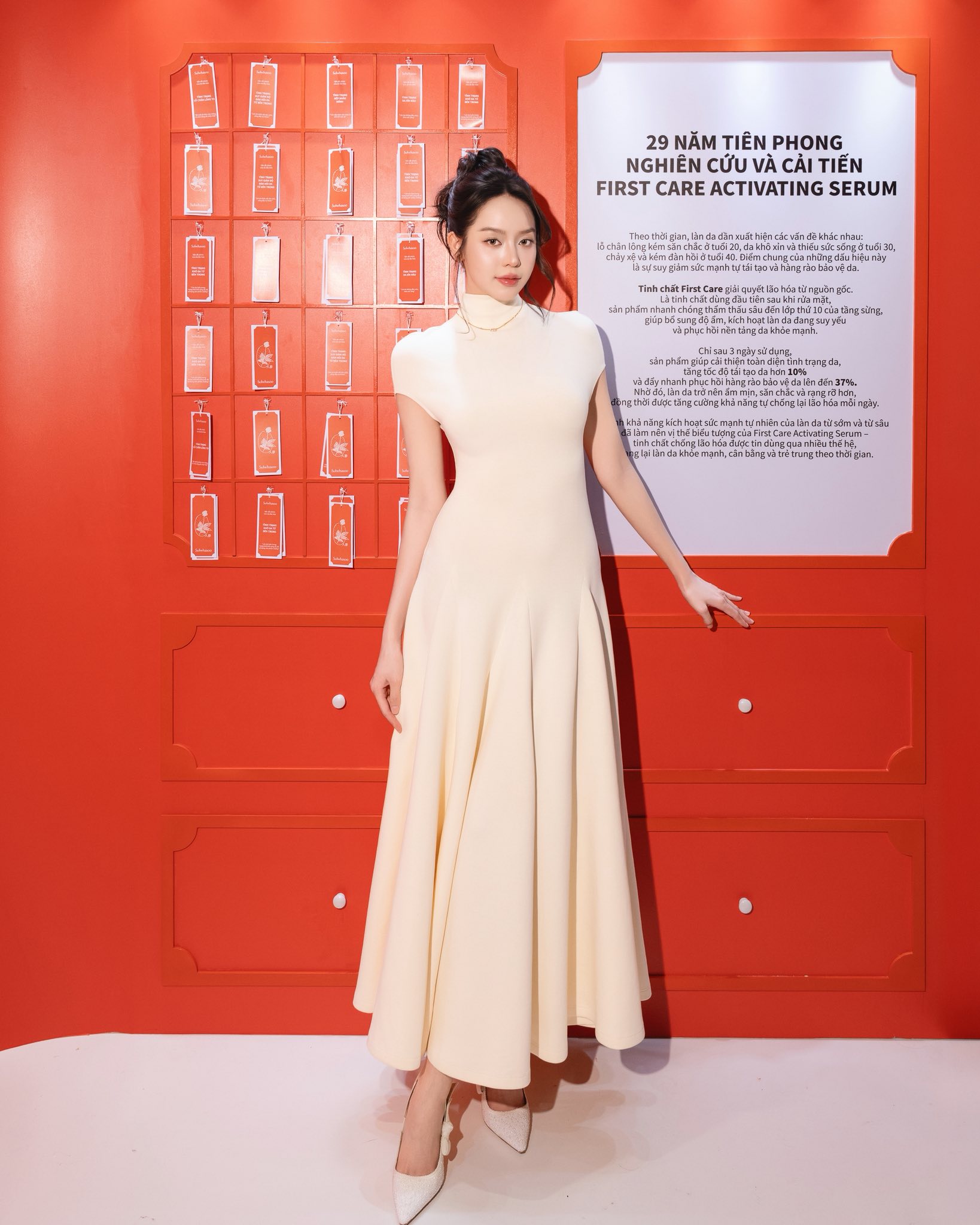 Tiểu Vy và Thanh Thuỷ tại sự kiện