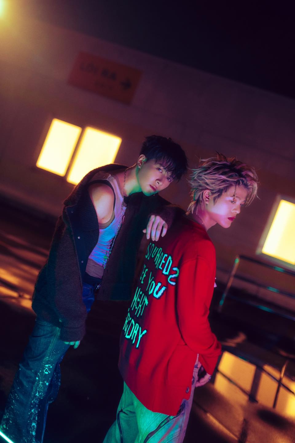 Ca khúc gây chú ý gần nhất là Nỗi Đau Đính Kèm