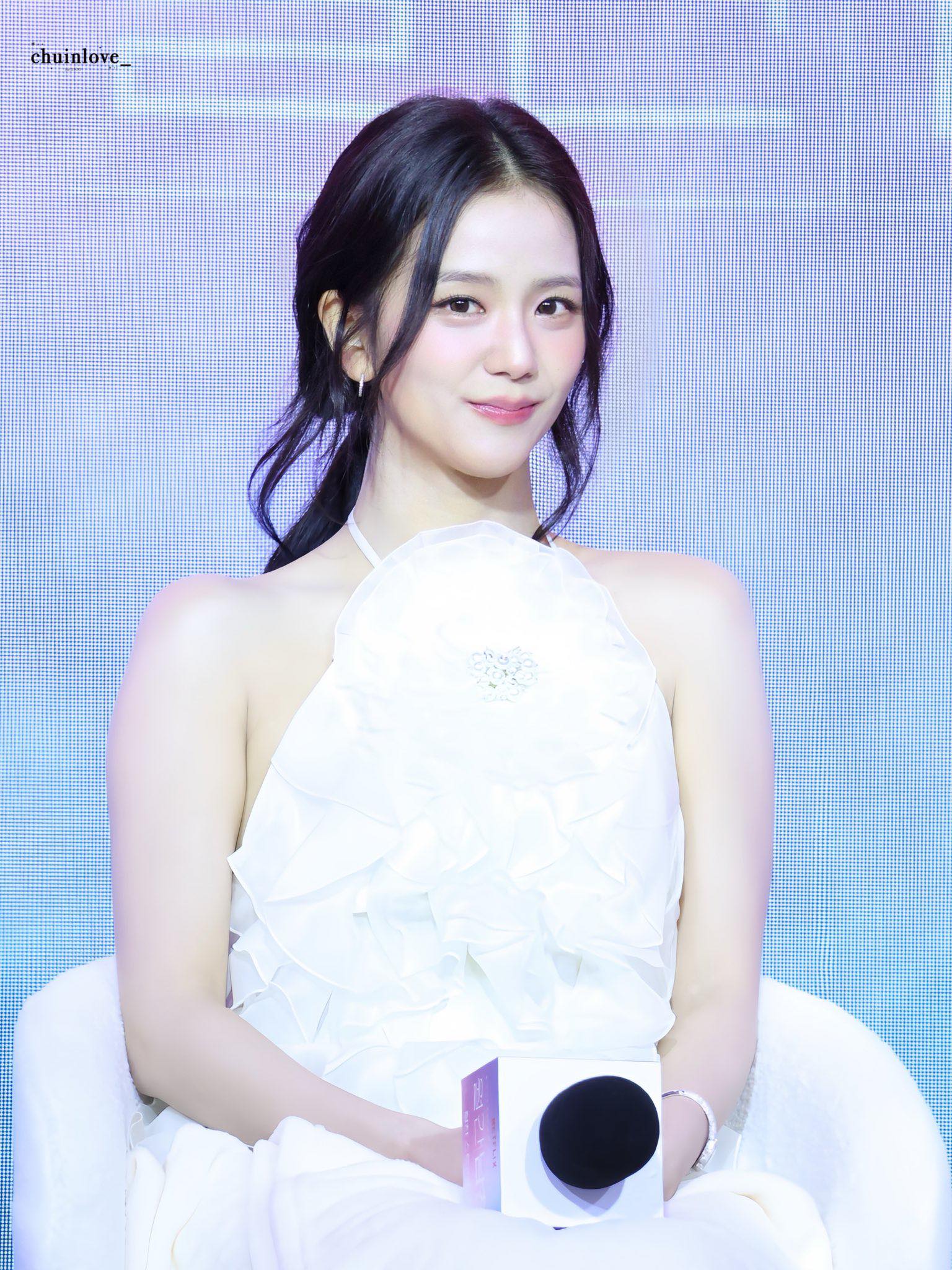  Phát triển sự nghiệp diễn xuất qua nhiều dự án khủng