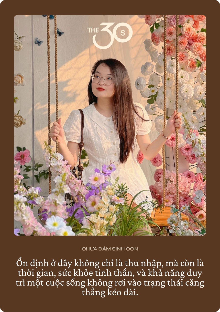 Không phải người trẻ từ chối sinh con, họ chỉ ngại việc không biết phải “lo cho con kiểu gì?”