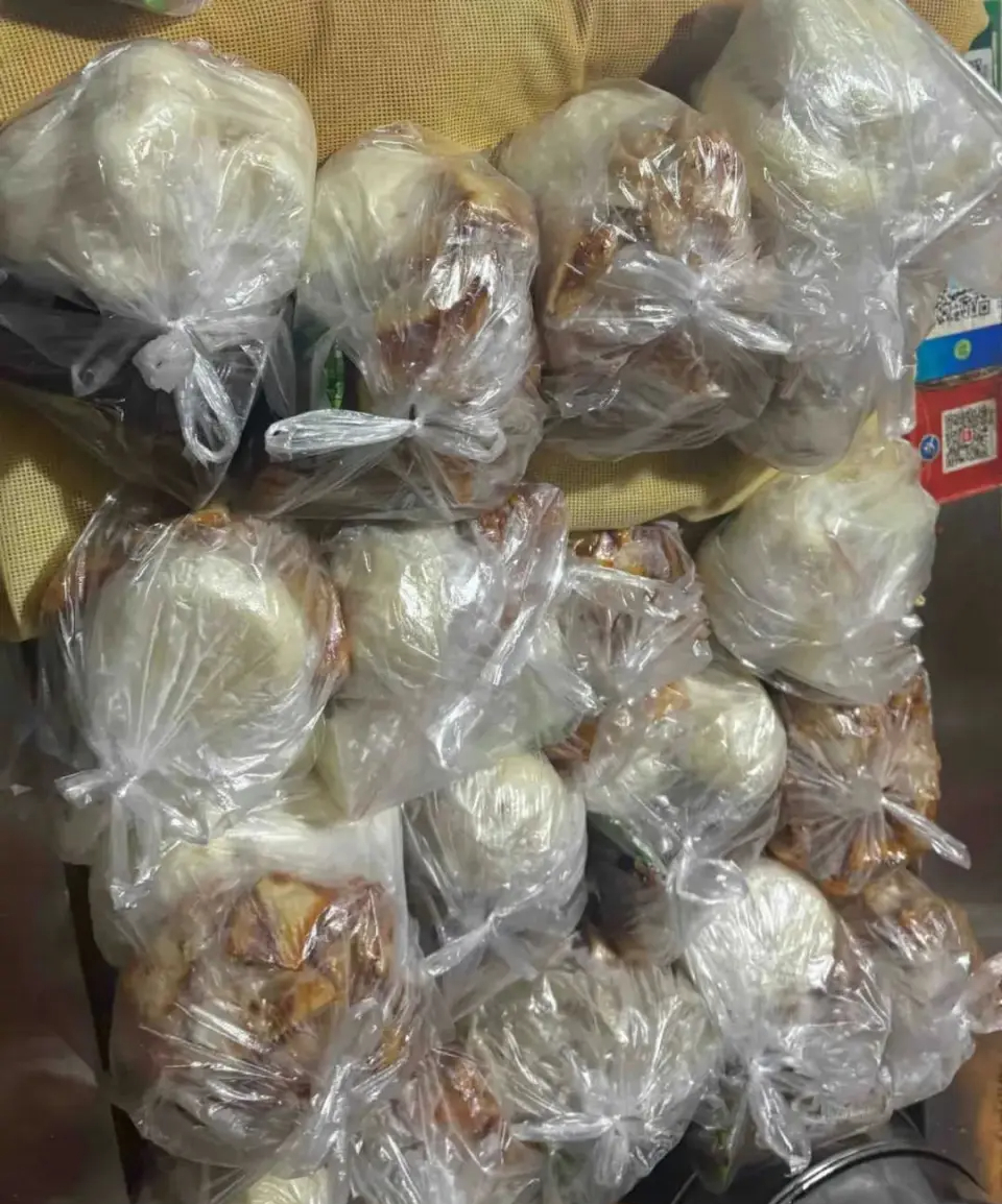 Nữ sinh lớp 9 trở thành 