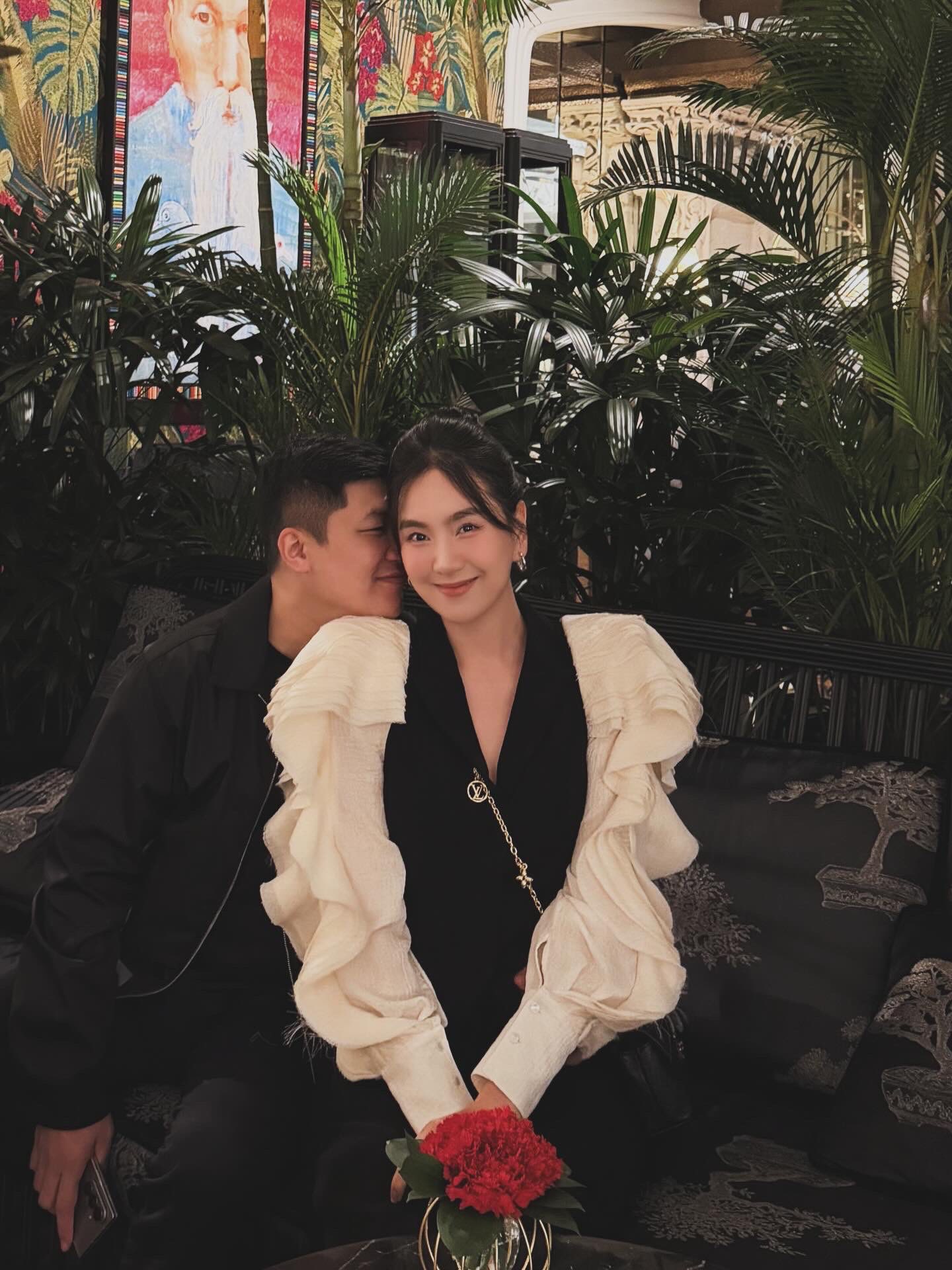 Mai Ngọc có cuộc sống hôn nhân hạnh phúc bên chồng doanh nhân