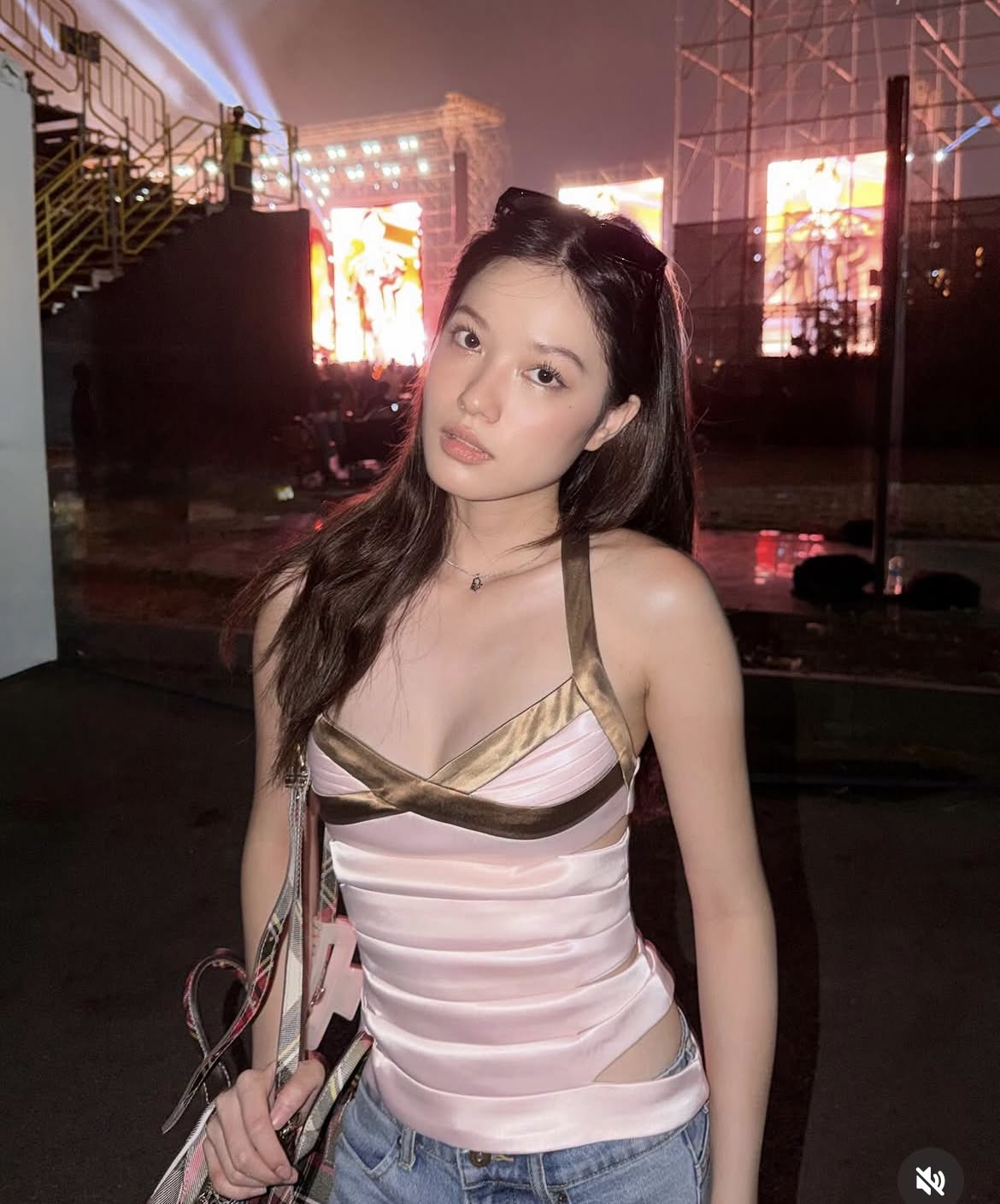 Narl Nguyễn xuất hiện tại concert Anh Trai Say Hi Day 9