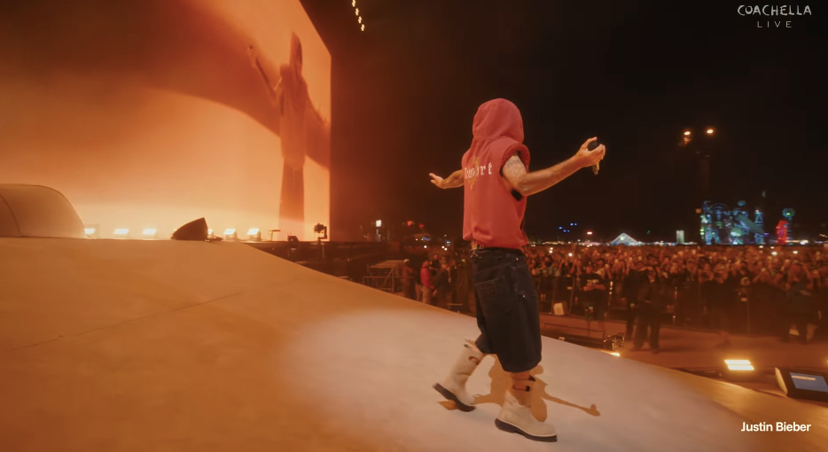 Justin Bieber hứa hẹn phá kỷ lục tuần 2