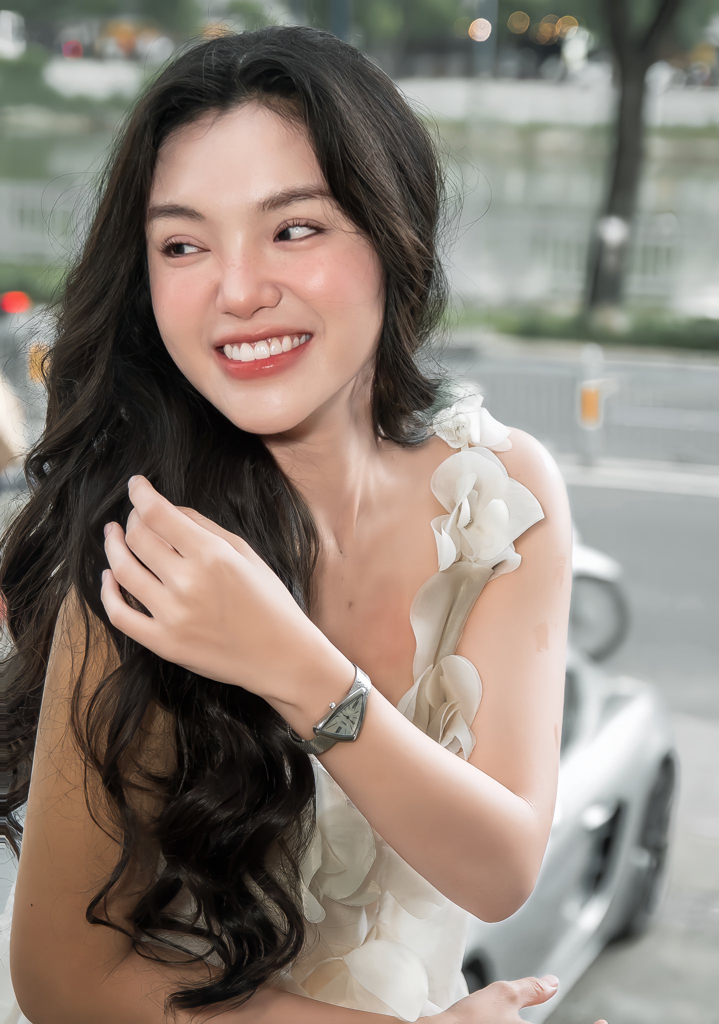 YeYe Nhật Hạ từng phủ nhận liên quan đến hôn nhân của đàn anh 