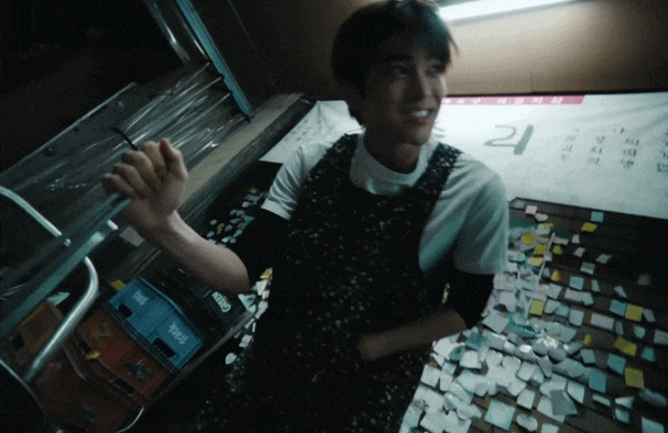 Với những ai quen với Kpop đại chúng, REDRED có thể tạo cảm giác khó tiếp cận