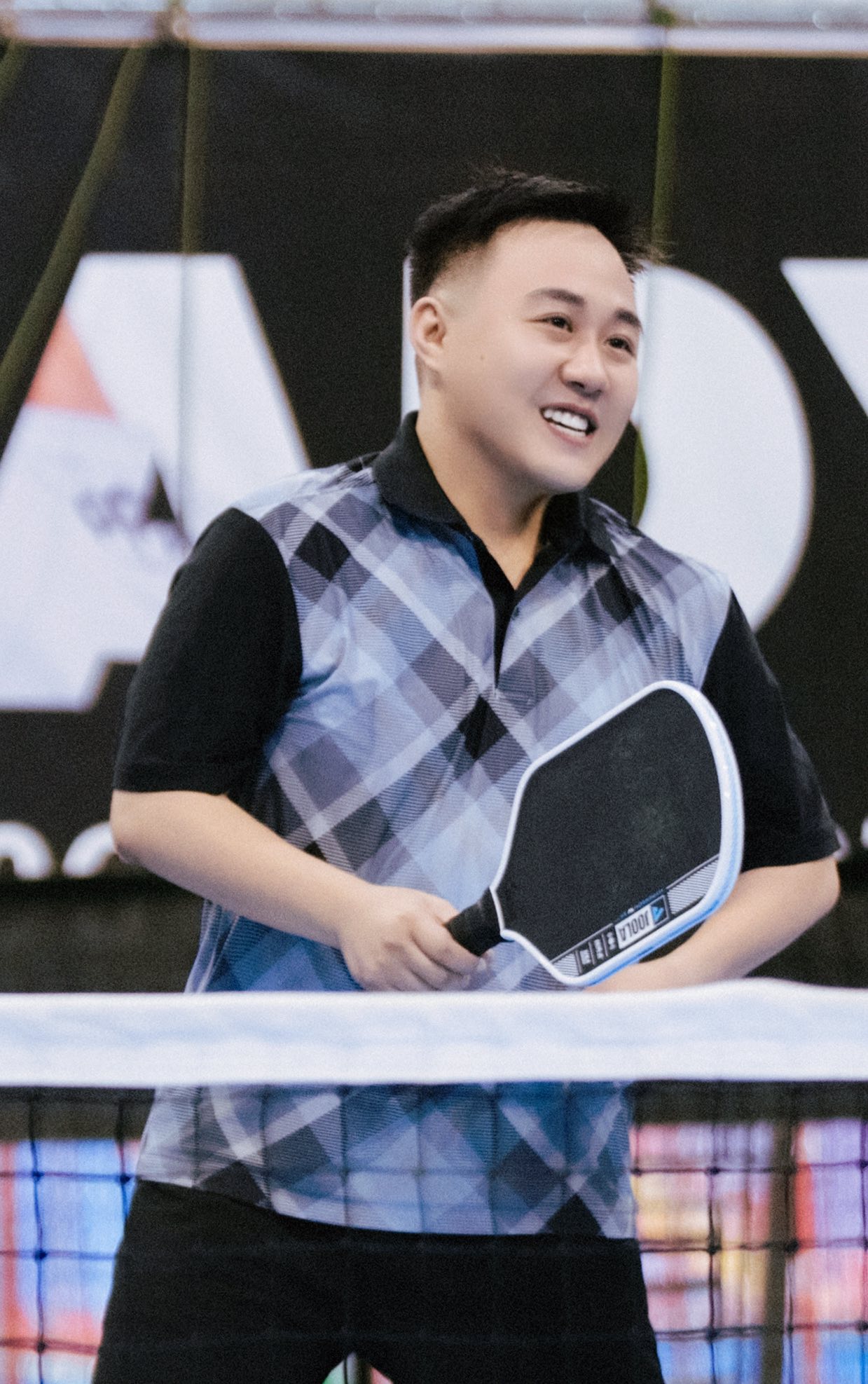 Nam ca sĩ kín tiếng chuyện yêu đường. Ngoài ca hát thì Trung Quân dành thời gian chơi pickleball