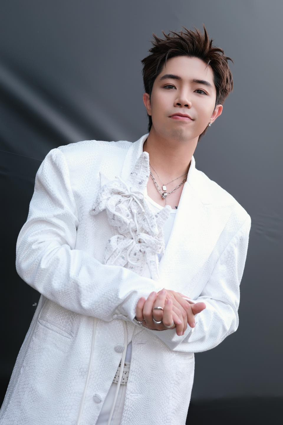 Mason Nguyễn ảnh hưởng lớn vì B Ray (ảnh: FBNV)