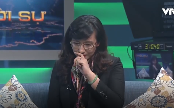 BTV Vân Anh xúc động khi chia sẻ về quyết định nghỉ việc