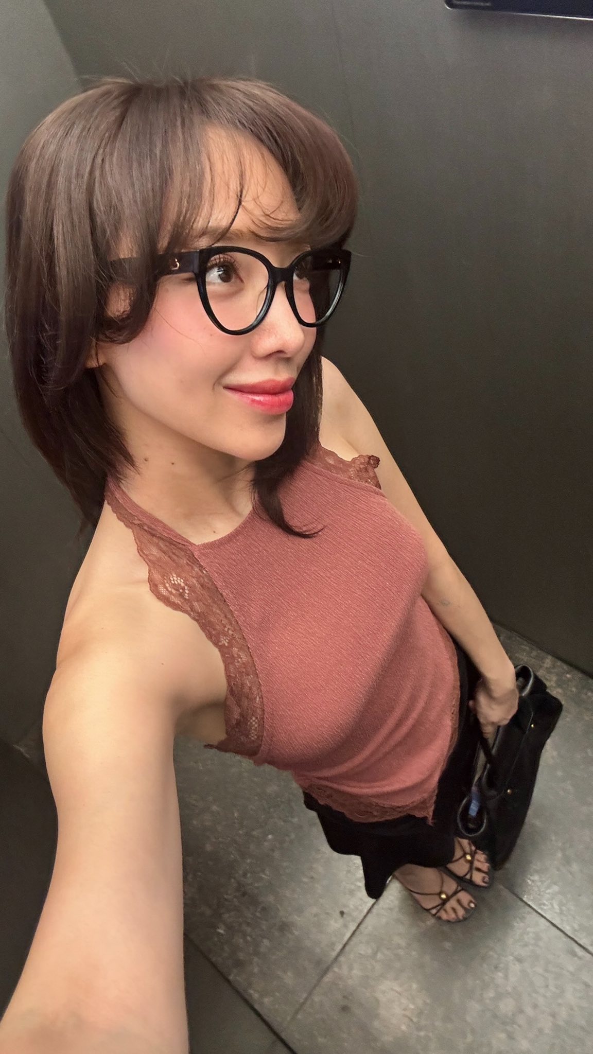 Tóc Tiên và Touliver đã bán biệt thự chung, mỗi người tận hưởng cuộc sống theo cách riêng 