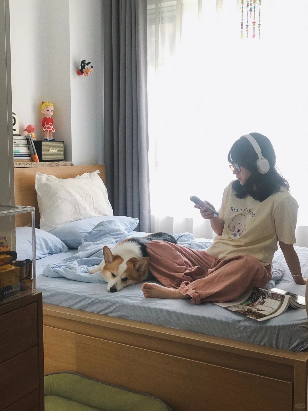 Cô gái dành thời gian nguyên 1 ngày để nghỉ ngơi. Ảnh minh họa. 