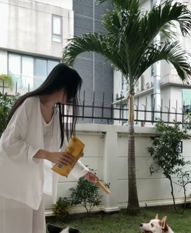 Một số hình ảnh trong cơ ngơi đang sinh sống của Thu Thảo