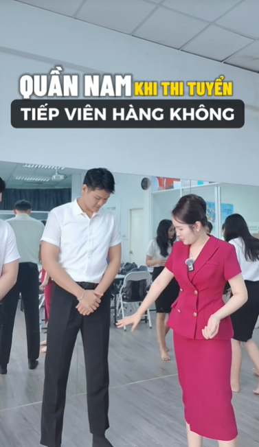 ...đến các yếu tố về ngoại hình, trang phục, phong thái đều được hướng dẫn theo yêu cầu của từng hãng hàng không (Nguồn: @ms.emily.skydream)