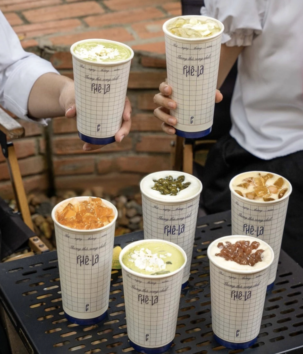  Phê La đóng cửa hàng loạt để nâng cấp hệ thống