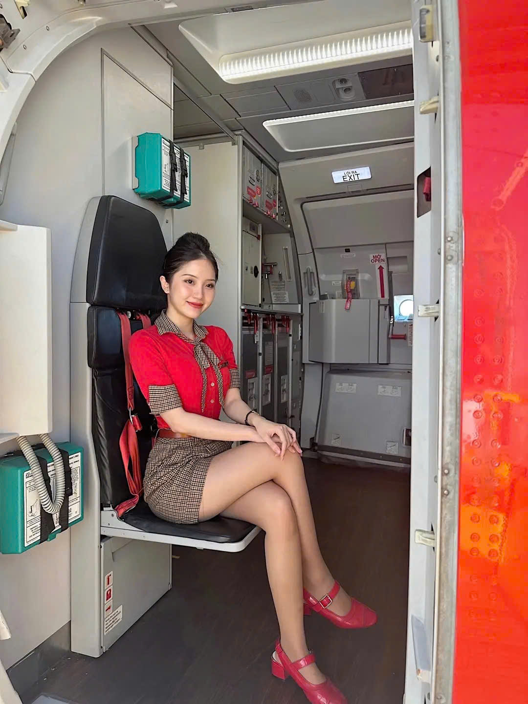 Tuyết Xuân thời điểm làm tiếp viên hàng không.