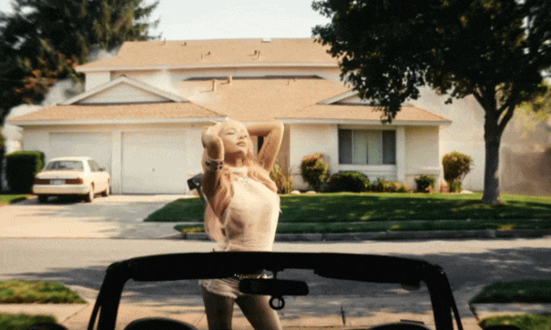 MV đầu tư như quốc tế của Vũ Thảo My