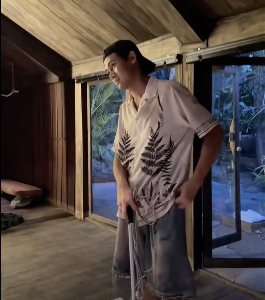 Hình ảnh mới nhất của thiếu gia Tiến Phát gây tranh cãi 