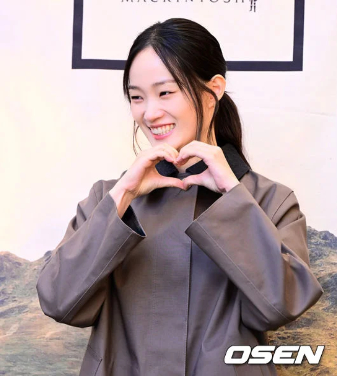 Chồng sắp cưới của Shin Hyun Ji không hoạt động trong làng giải trí. Ảnh: Nate