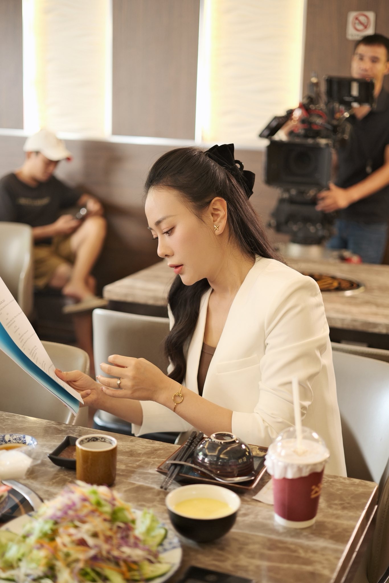 Hiện tại, đa số thời gian của Phương Oanh là dành cho gia đình, cô chưa có chia sẻ liên quan đến việc tái xuất màn ảnh