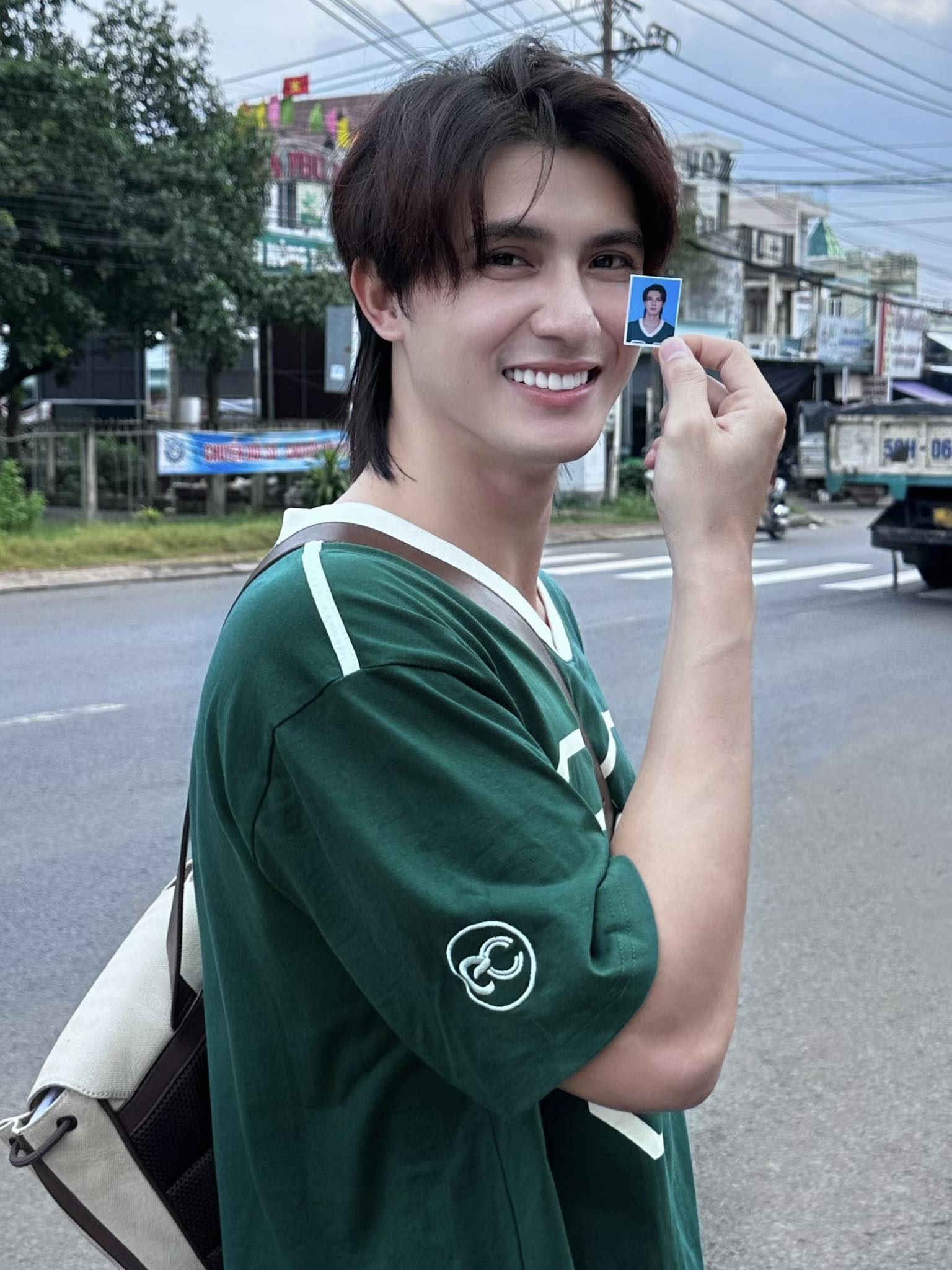 Cận nhan sắc khó có thể dìm của nam thần Vbiz