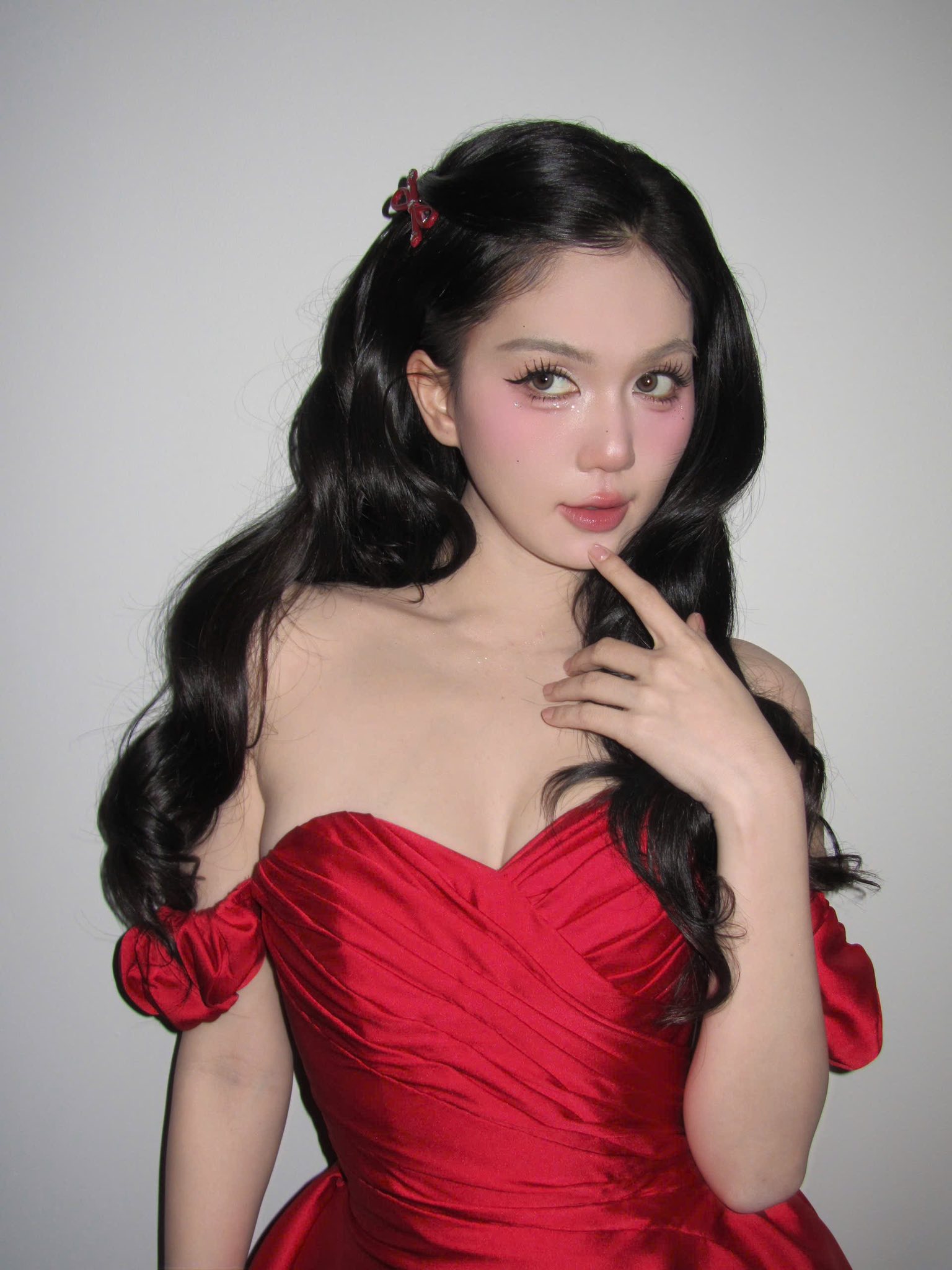 Nữ người mẫu không còn giữ sự khắt khe đến cực đoan về ngoại hình mỏng manh hay chuẩn số đo, thay vào đó là giữ tinh thần thoải mái, tự tin