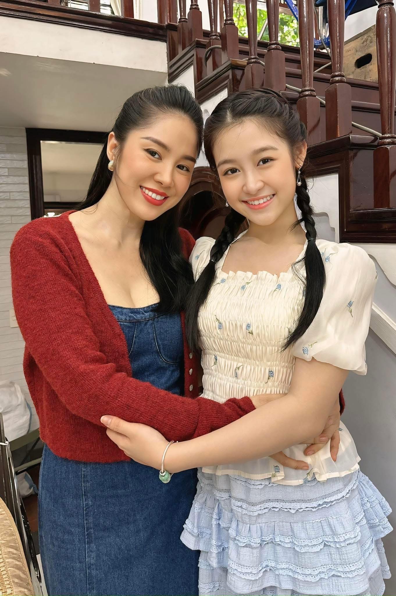 Trong Bóng Ma Hạnh Phúc, Bảo Ngọc vào vai con gái của Lương Thế Thành và Lê Phương 