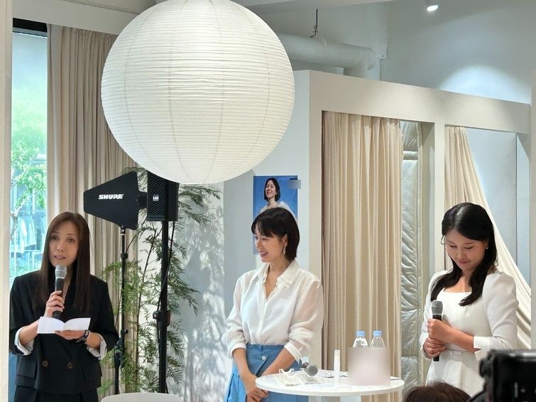 Không chỉ xinh đẹp, Son Ye Jin còn vô cùng khéo léo. Ảnh: Allkpop