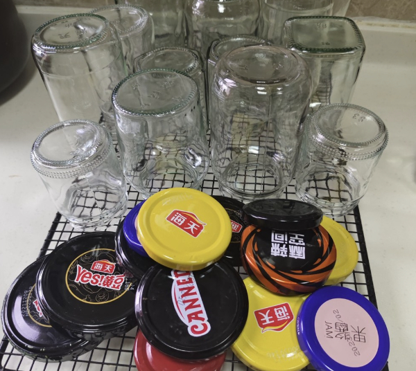 Ngừng tích trữ 9 món đồ này: Nhà tôi sạch như khách sạn, dọn dẹp mất đúng 5 phút