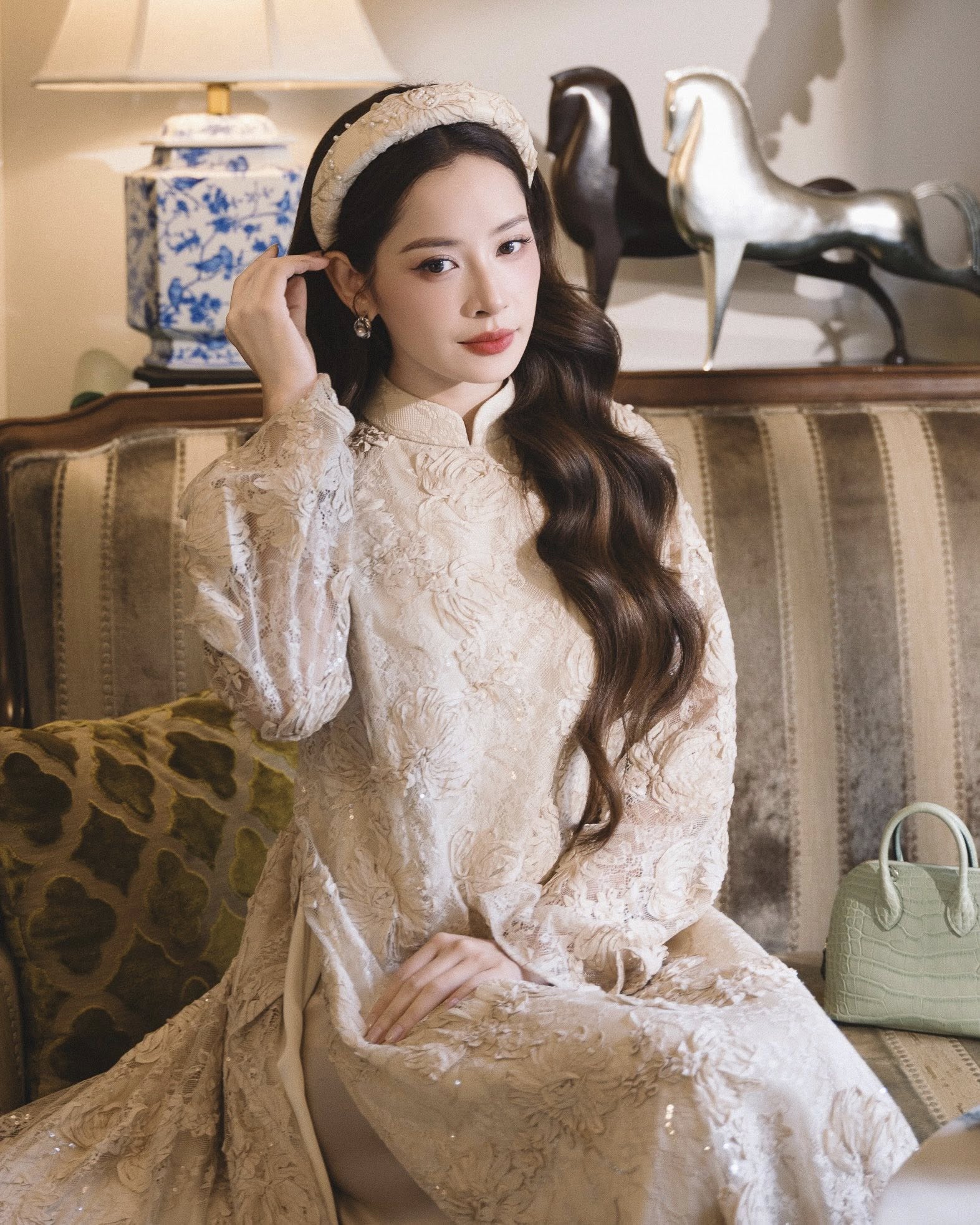 Chi Pu có thể gây tranh cãi giọng hát, nhưng tư duy nghệ thuật là thứ không thể phủ nhận