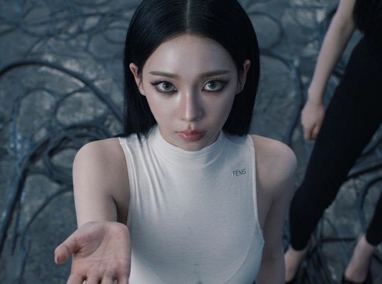 Karina là 1 trong những nữ idol hàng đầu Kpop hiện nay. Ảnh: Instagram