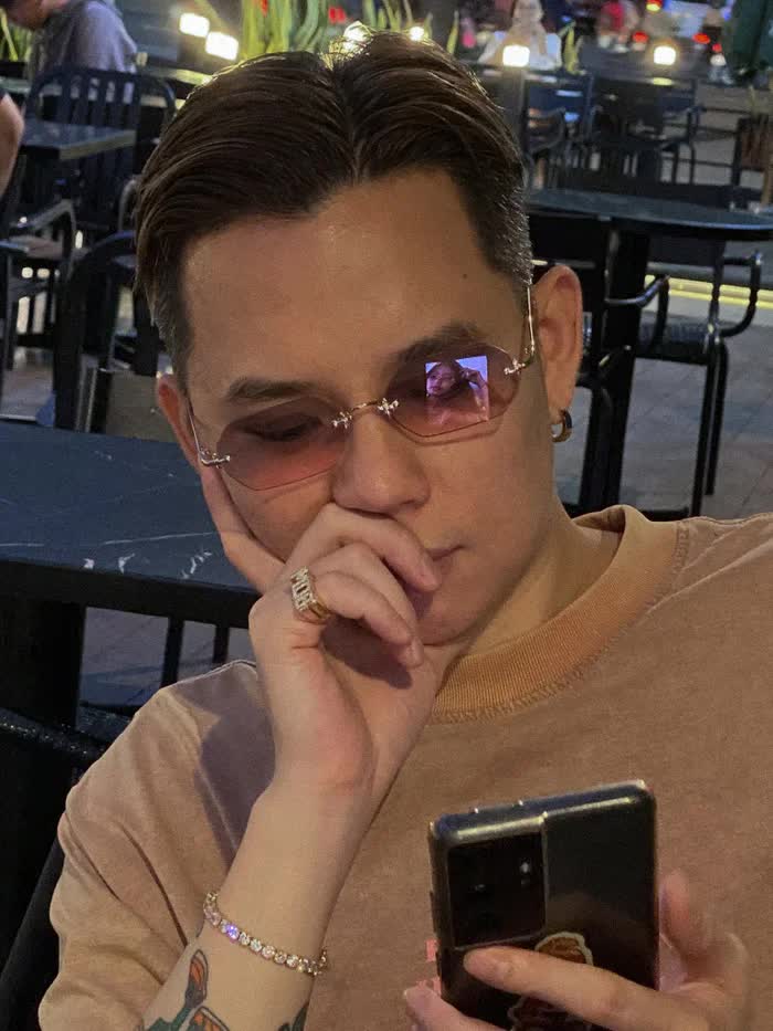 Andree từng tung hint với Lan Thy