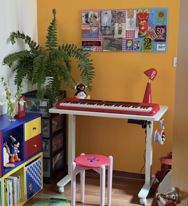 Cô gái trốn cả thế giới trong căn phòng 9m2 cải tạo đẹp như phim Anime: Góc nào cũng chữa lành mạnh mẽ