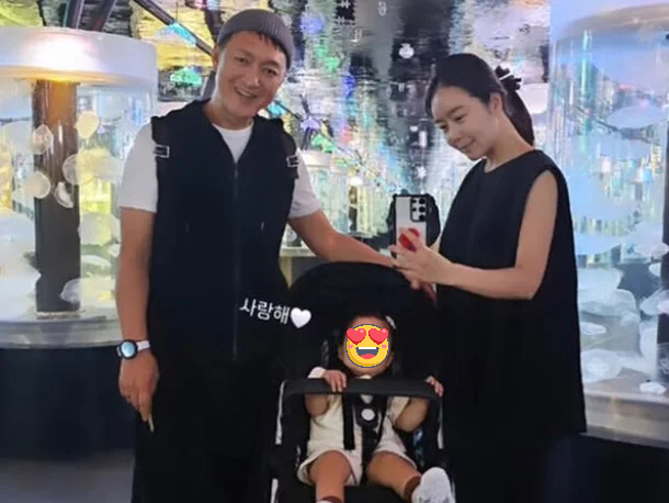 Nam diễn viên họ Park đột ngột qua đời, để lại vợ và con gái bé bỏng chỉ mới 3 tuổi còn đang mắc bệnh tim. Ảnh: X