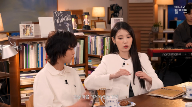 IU nuông chiều Lee Jong Suk tới mức nhập viện khẩn cấp? 