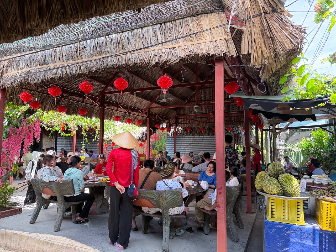 Tour miền Tây đắt khách dịp 30/4-1/5: Hàng trăm du thuyền tại Mỹ Tho- Vĩnh Long hoạt động hết công suất
