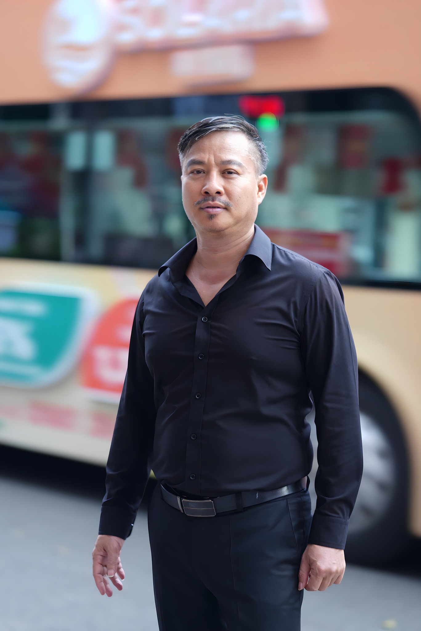 Ca sĩ Quang Lập bị cưỡng chế bàn giao nhà 