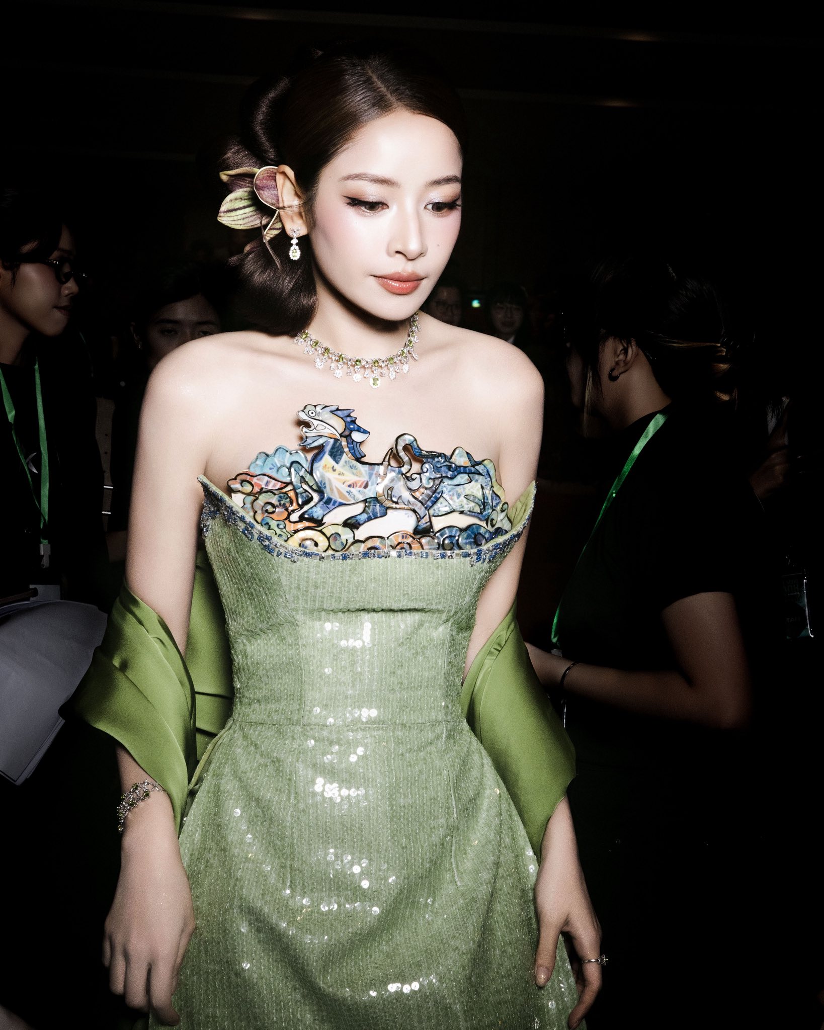 Không chỉ dưới post Chi Pu mà nhiều tài khoản Threads chia sẻ lại, càng khiến câu chuyện thêm ồn ào