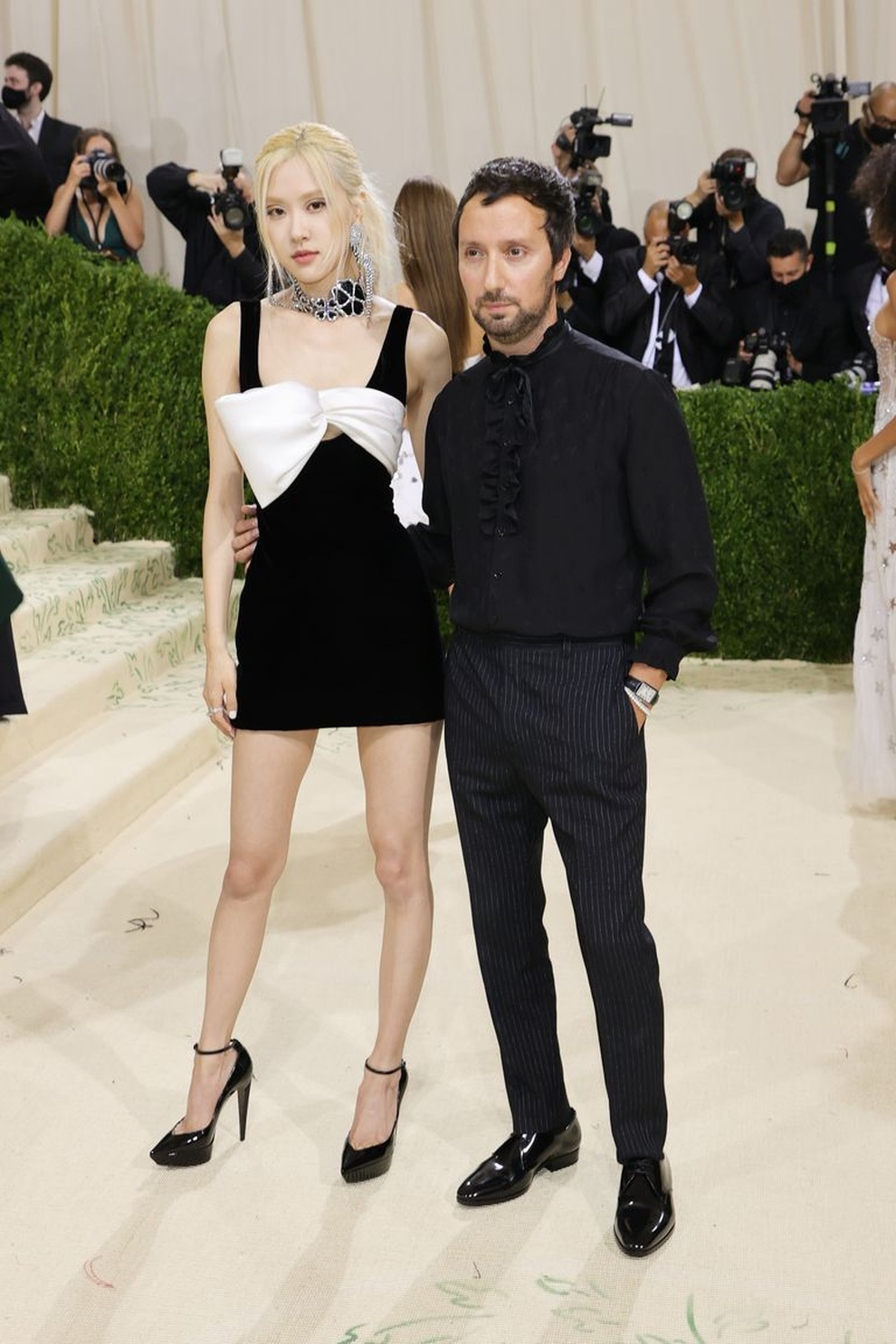 Sao Kpop đầu tiên làm nên lịch sử Met Gala: Ra 1 hit ăn cả đời, là mỹ nhân đẹp nhất thế giới