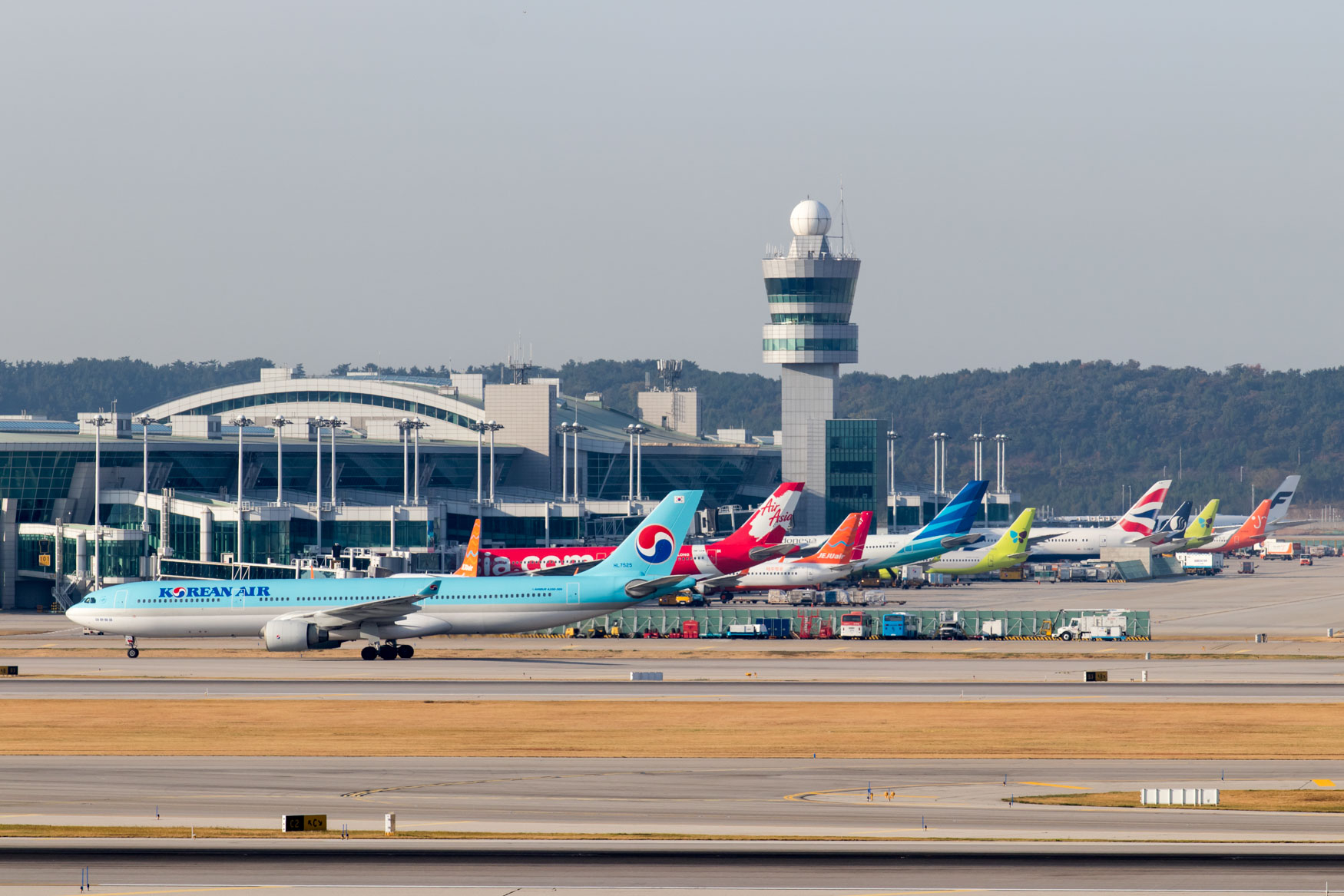 Người Hàn tại Việt Nam tiết lộ mẹo: Đổi sân bay khởi hành, vé đi Seoul rẻ hơn 9 triệu