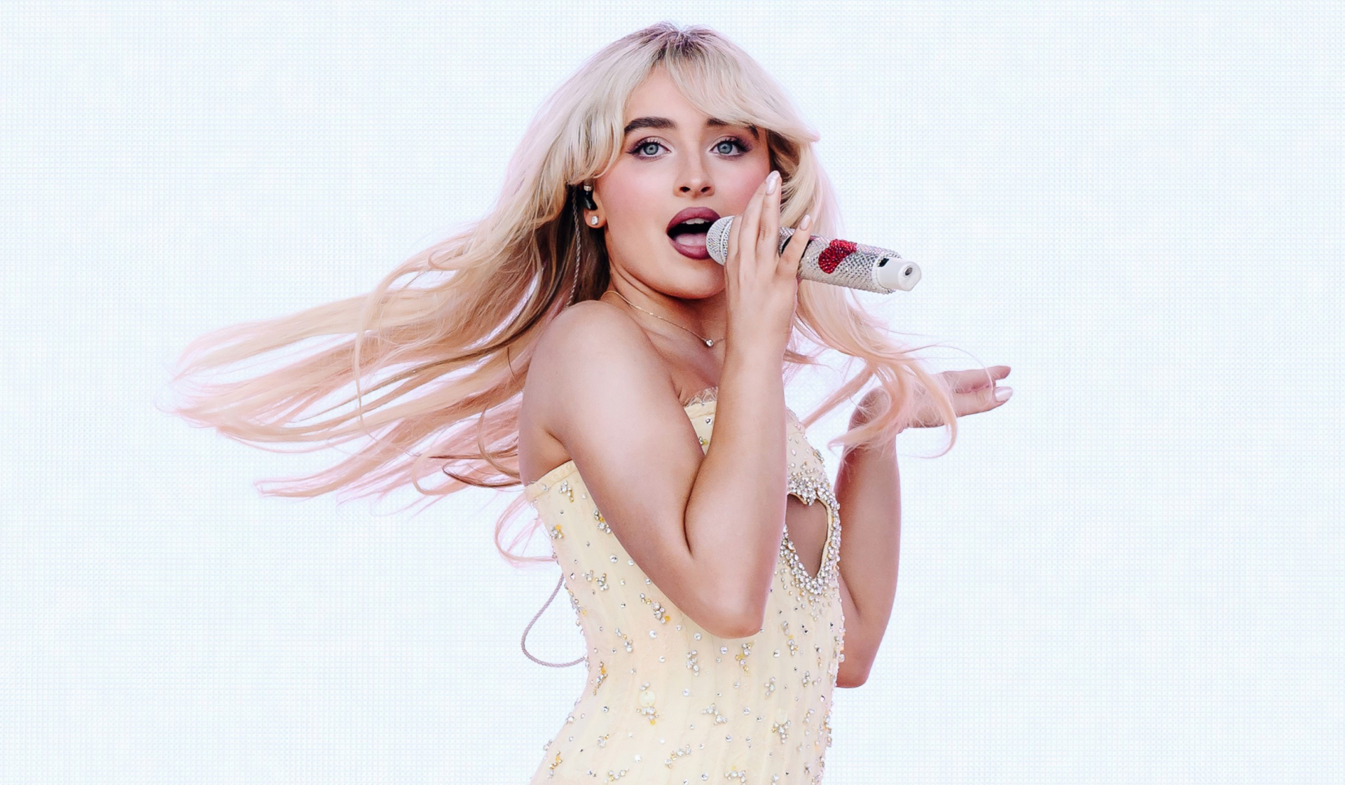 Sabrina Carpenter từ từ tạo dựng dấu ấn. Ảnh: X