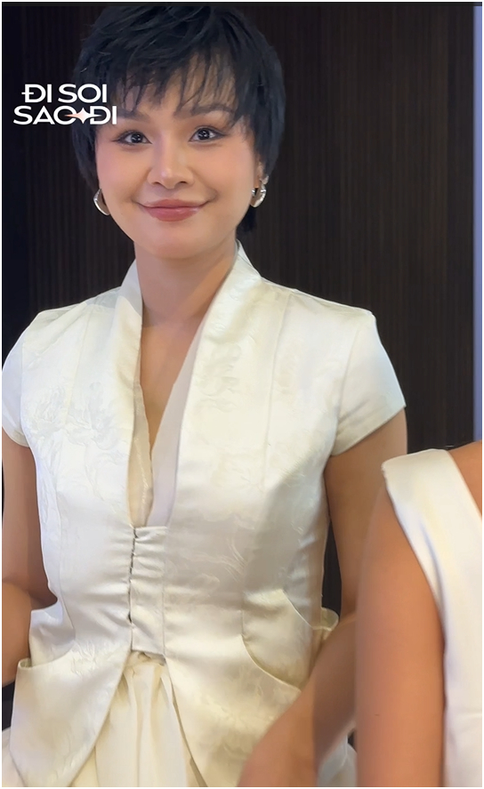 Quán quân The New Mentor Lê Thu Trang với kiểu tóc ngắn cá tính.